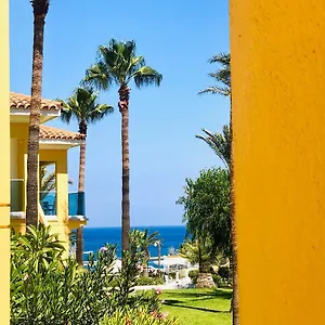 Курортный комплекс Malama Village