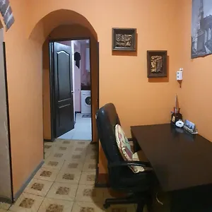 Хостел на антоновича
